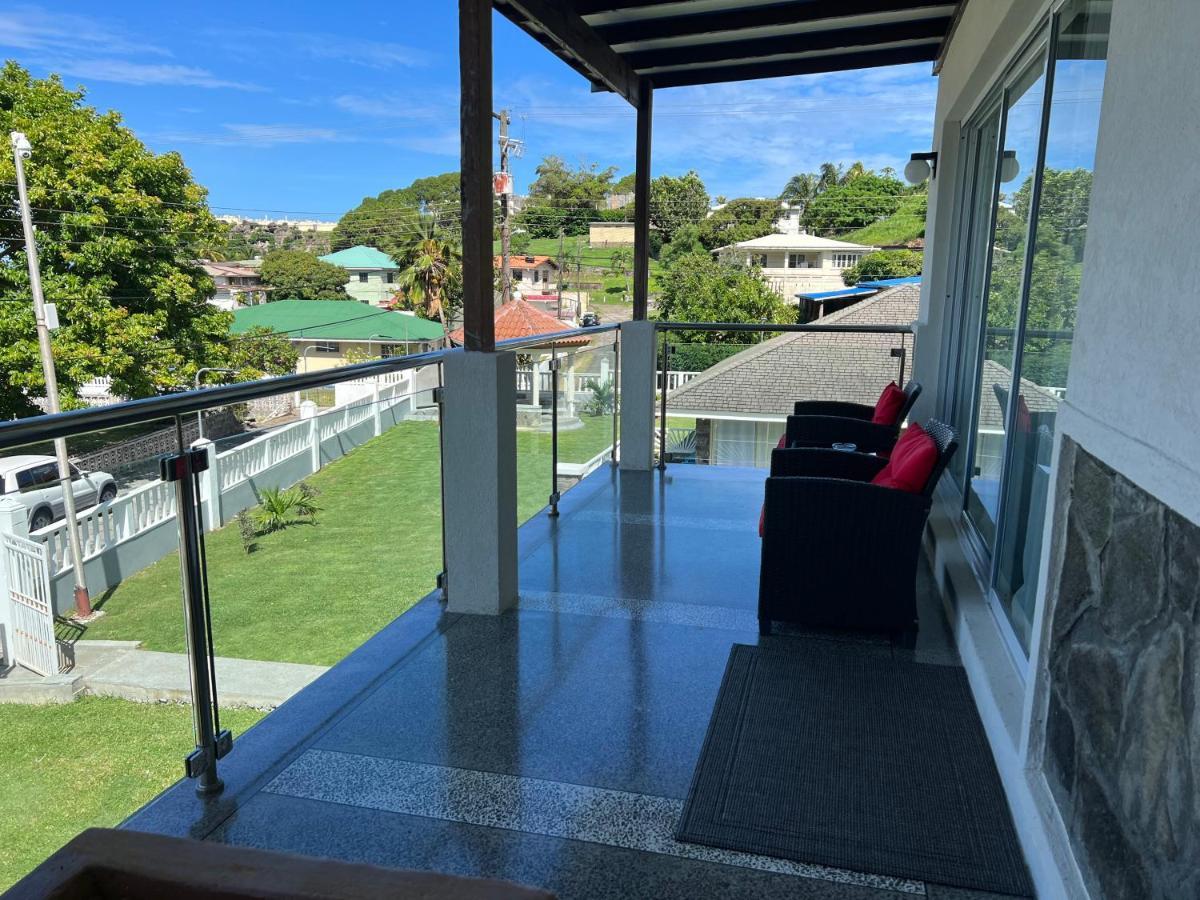 Отель Stonetrail Arnos Vale Экстерьер фото